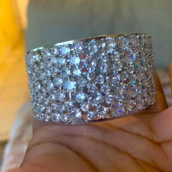 Unique Luxury Designer Bridal Bracelet - Picture 5 of 12